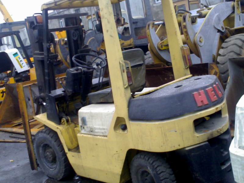 玉军二手叉车有保修1年省心购买 各种型号叉车出租出售