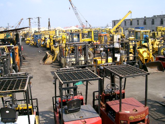 上海浦江：供1.5吨 2吨,3吨,5吨二手叉车 　1.5吨,2吨,2.5吨,3吨,5吨,7吨