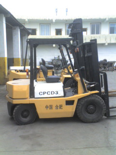 成都国通叉车CPC2。3 CPC2，3