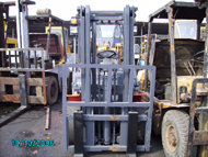 上海五登:3吨叉车转让 H2000