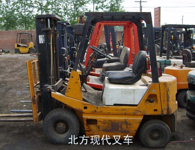 河北北方现代：北方二手叉车销售中心出售1-16吨叉车 CPCD10-CPCD160