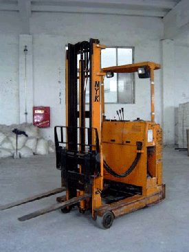 天津中北:叉车。 FBRA12-S30-400CS.