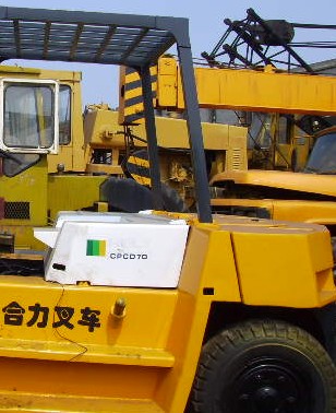 上海龙城:出售二手合力叉车 2吨-10吨