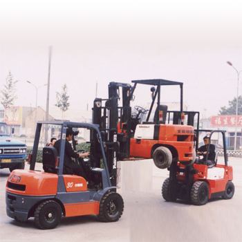 上海玉军：二手叉车管家帮您选择适合叉车 HELI合力1-10吨