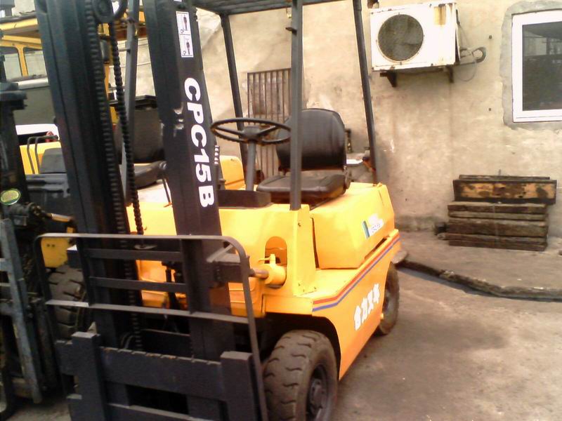 合力1.5吨叉车 CPCD15B