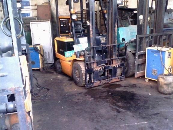 电瓶叉车1-3吨 CPD10-CPD30