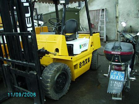 上海玉军:出售二手叉车 HELI合力1-10吨