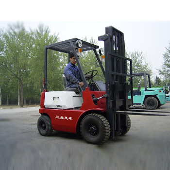 上海玉军:供应叉车二手叉车1-10吨 HELI合力1-10吨