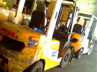 上海玉军收购: 1-40吨叉车 8-40