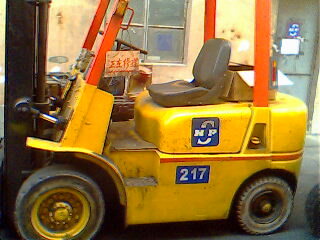 上海玉军出售: 1-2.5吨叉车 1-10