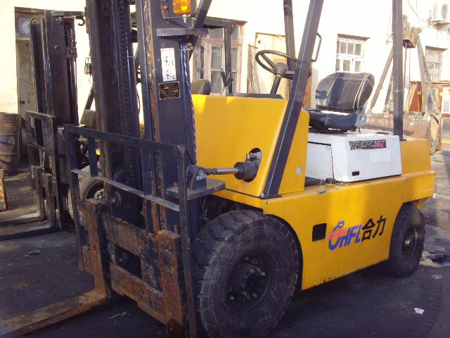 大量转让合力1吨2吨3吨4吨5吨8吨二手8成新叉车 合力1-8吨
