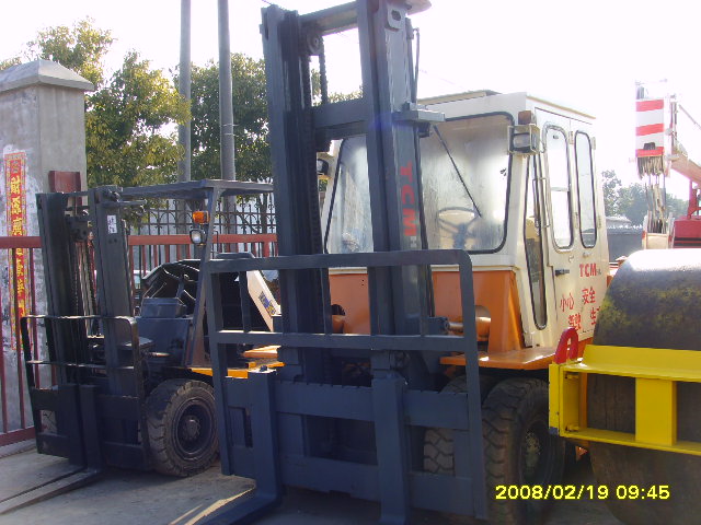 上海金龙：二手电动叉车销售 CPCD15HA CPCD15B1 TCM50