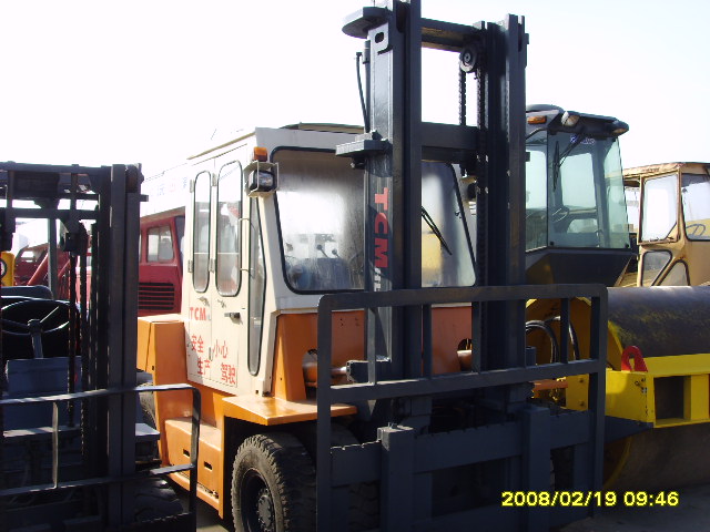 上海金龙：二手电动叉车销售 CPCD15HA CPCD15B1 TCM50