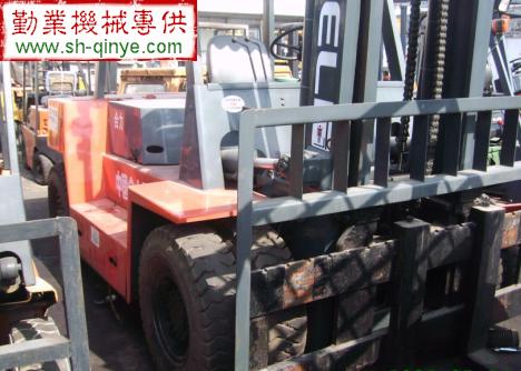 二手叉车　柴油叉车　电瓶叉车 ２Ｔ