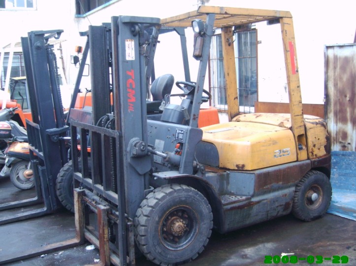 TCM叉车 2.5t