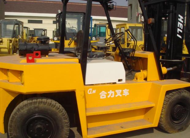 上海玉军:大量求购二手叉车 吊车 进口卡特 川崎装载机 1-10