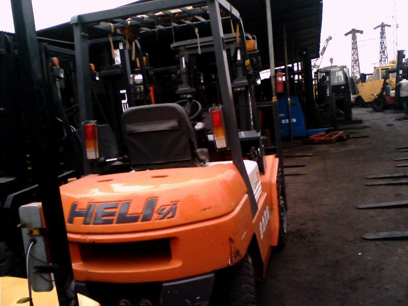 供应上海二手叉车二手物流设备 H2000