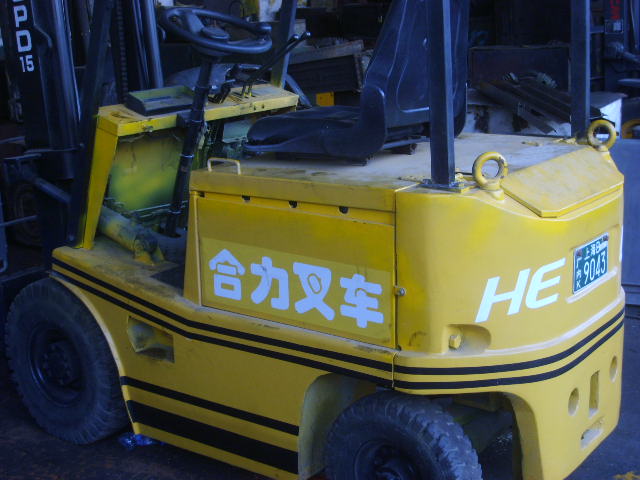 高价求购进口国产各类电动叉车/堆高车/前移叉车等 进口国产各种型号