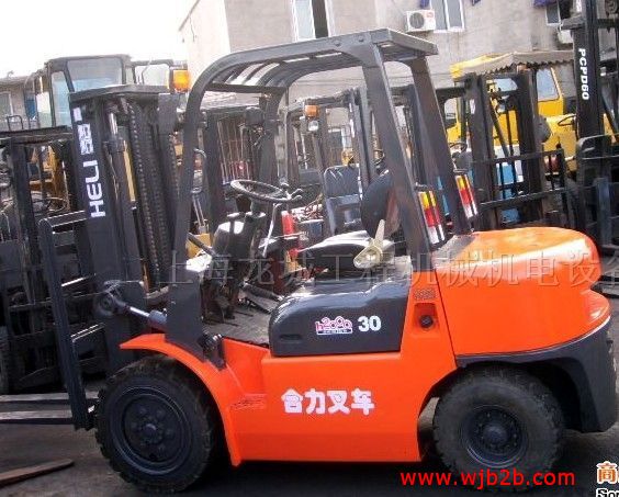 求购合力叉车 1.5吨,2吨,3吨,4吨,5吨,6吨