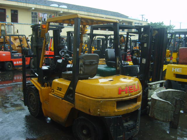 上海珍刚:上海最大的二手叉车销售公司--几百辆二手叉车任你选(保修半年)(CPCD1-CPCD10杭州 合力 大连 力至优 TCM 小松 丰田 等电动柴油多型号) CPCD1-CPCD10
