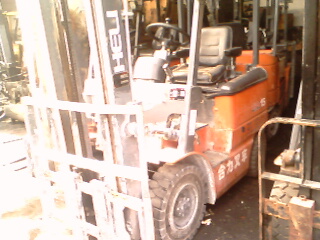 1-3吨电瓶叉车 H2000