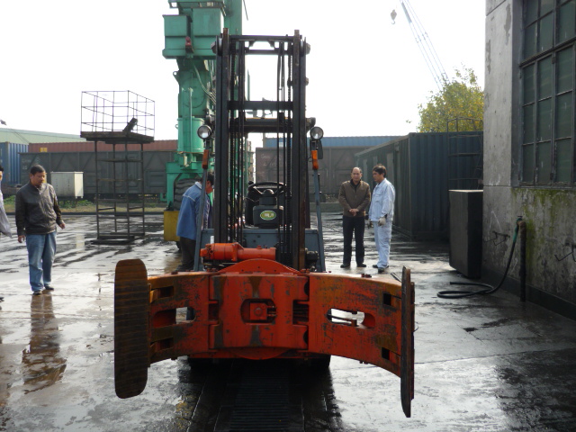 丰田7F叉车，卡西卡特夹包 7F