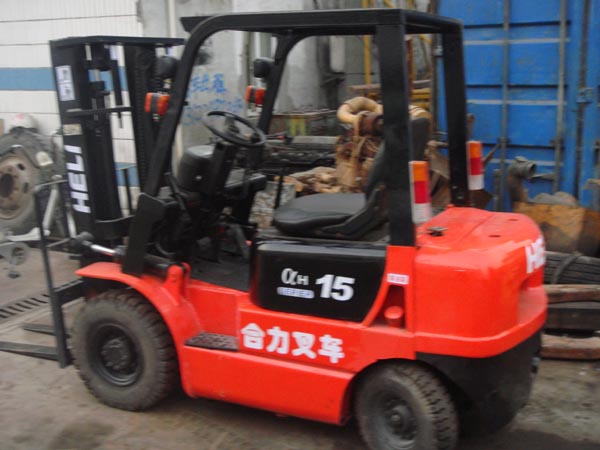 合力1.5吨叉车 1.5吨