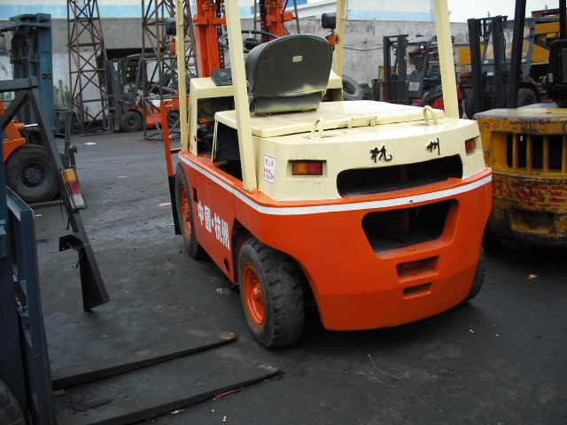 江苏二手叉车，南京二手叉车，苏州二手叉车，南通二手叉车等。 CPCD3T