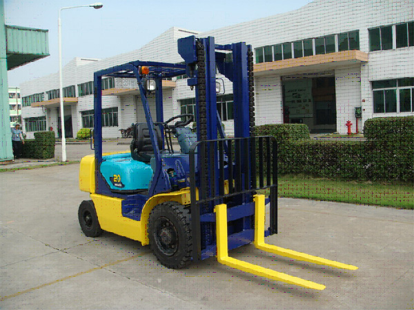 小松二手叉车 KOMATSU-003