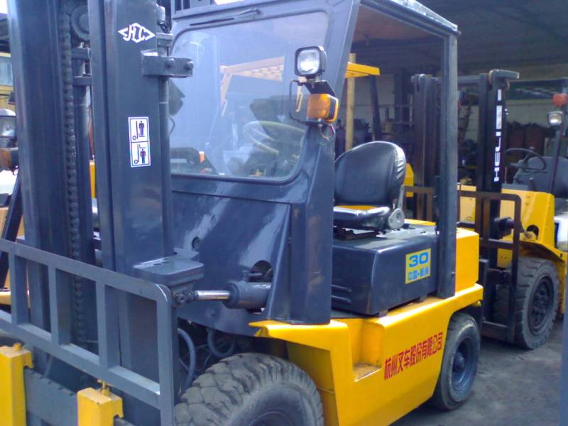 上海腾海常年出租叉车3T 3T