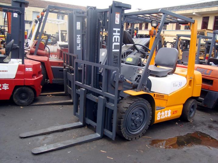 中国叉车网 二手叉车供应 二手柴油叉车 3T