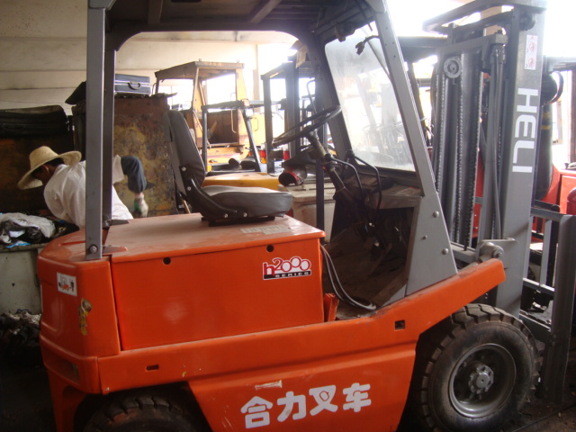 温州二手进口电动叉车 TCM电动叉车 2吨叉车 2T