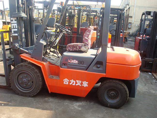 国产柴油叉车供应 二手合力叉车 进口发动机系列 1.5吨