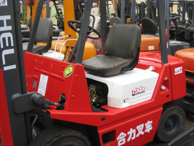 二手3吨合力叉车 h2000型