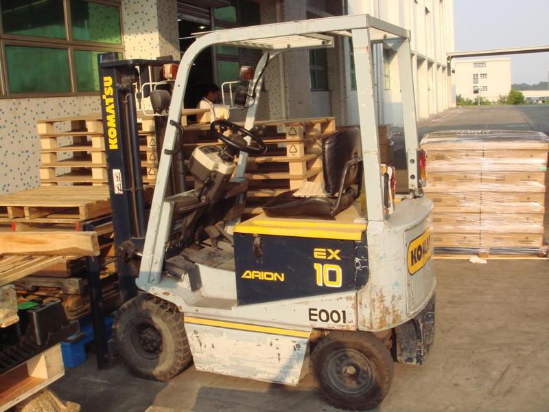 二手小松电动叉车 2吨