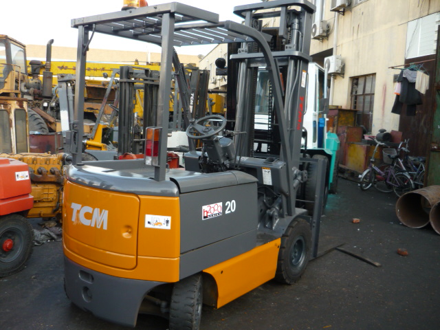 06年合力电瓶叉车，原版漆，保修一年 H2000