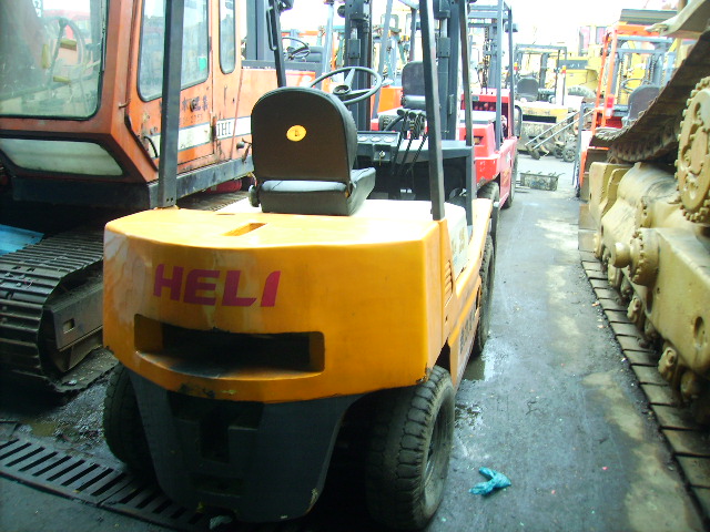 国产.进口大小吨位叉车 1-20吨