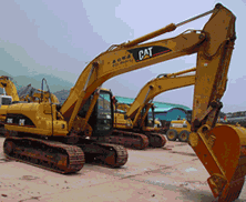 卡特CAT320B挖掘机低价转让25.5万 卡特CAT320B