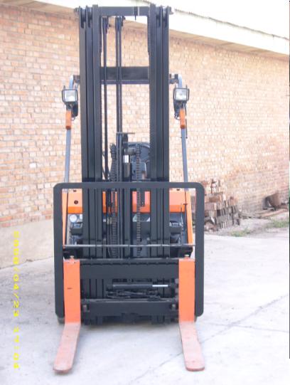 和盛兴行：丰田电动叉车096# 5FB25