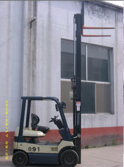 丰田电动平衡重式叉车（91#） 7FBL10