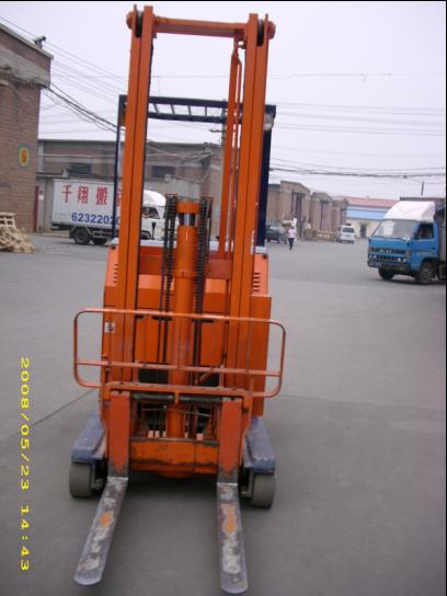 020#-丰田电动前移式叉车 5FB15