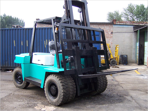 二手HECHA3吨搬运车叉车 8T