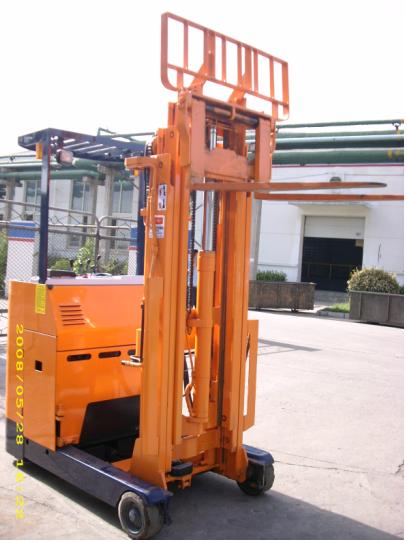 004#-丰田电动前移式叉车 5FB15