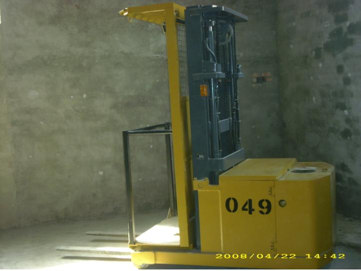 049#-力至优拣选式叉车 RB10-32-400
