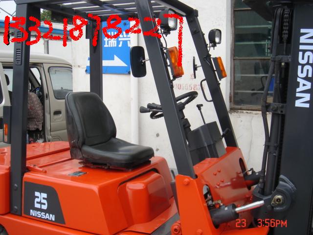 尼桑叉车2.5T全自由提升4.3米 FJ02A25U
