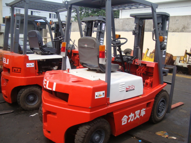 最新折扣合力柴油叉车供应 合力叉车最新价格 H2000