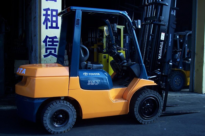 二手叉车 丰田二手叉车 7FD35