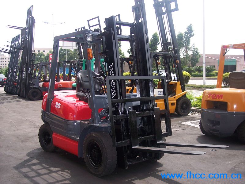 丰田2吨二手叉车 6FD20