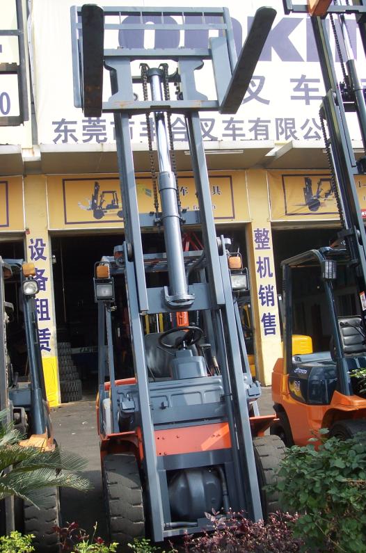 合力3吨二手叉车 FD30