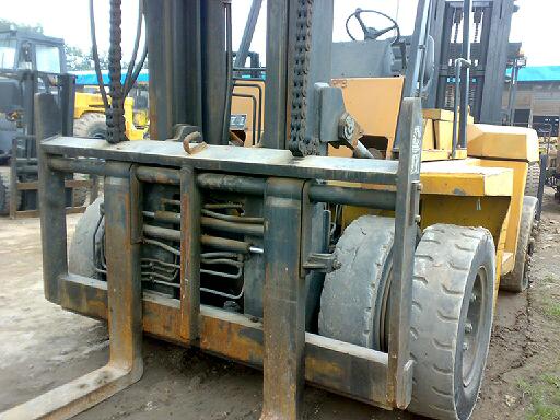 二手大连叉车CPC135A CPC135A